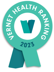 vhr_2023_met_v Ronde badge met de tekst ‘Vernet Health Ranking’ en een V-logo.